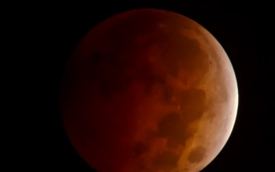 Blood Moon – Full Moon Lunar Eclipse Photos from Oct 8, 2014