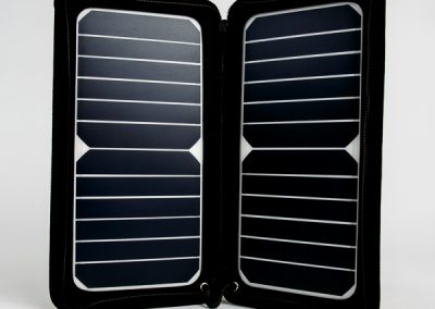 600-solar-portable-solar-panel-product-photography-shoot